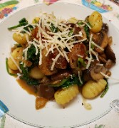 Mushroom Pasta with Spinach